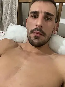 Snapshot of PuntingPaperer chatting on November 2025 06:07:01 PM PuntingPaperer online show from November 2025 06:07:01 PM