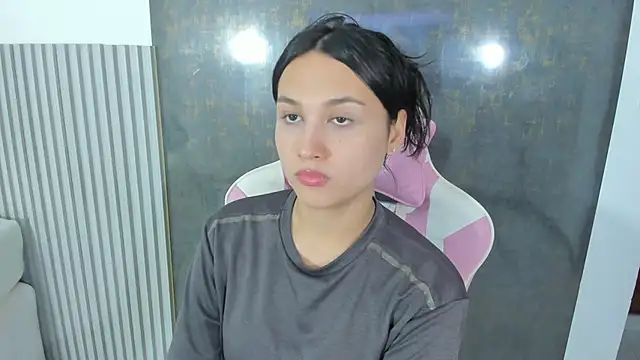 lana boomer online show from February 2026 08:27:02 PM