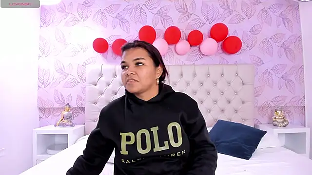 Carolina Evanss online show from February 2025 03:31:02 AM