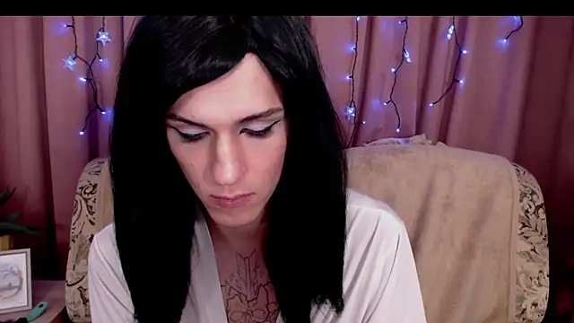 Snapshot of _CRYSTAL_tgirl chatting on February 2025 03:00:02 AM CRYSTAL tgirl online show from February 2025 03:00:02 AM