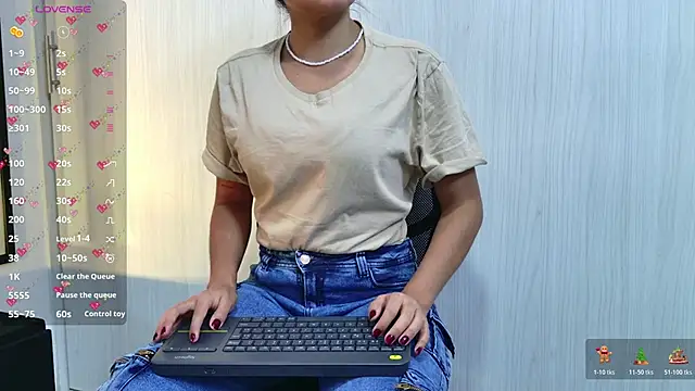 cutehanna1 online show from November 2025 10:25:01 PM