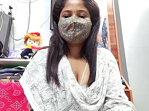 samosa73 online show from February 2026 06:15:02 PM