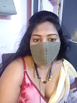 Snapshot of RomeoJuliet345 chatting on May 2026 05:29:01 PM RomeoJuliet345 online show from May 2026 05:29:01 PM
