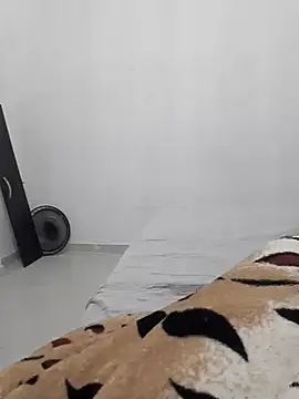 Snapshot of Leleko1997 chatting on November 2025 02:50:01 PM Leleko1997 online show from November 2025 02:50:01 PM