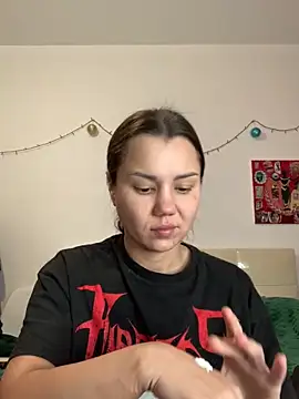 MiraMiss online show from December 2025 06:53:01 AM