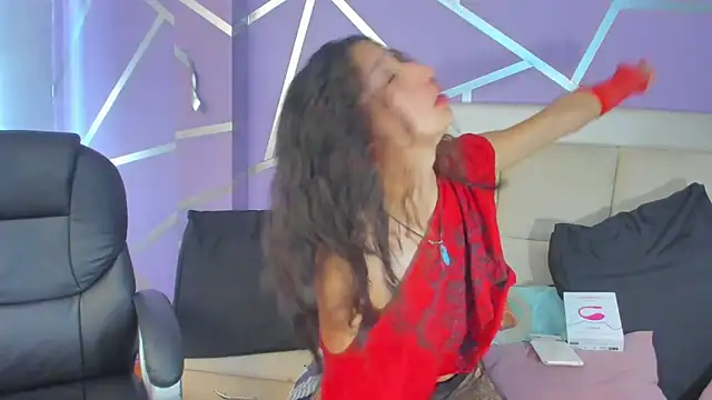 Snapshot of Queenjenn__ chatting on January 2025 03:11:02 PM Queenjenn online show from January 2025 03:11:02 PM