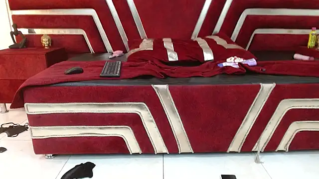 Snapshot of Candy_Bony chatting on January 2025 10:30:02 PM Candy Bony online show from January 2025 10:30:02 PM