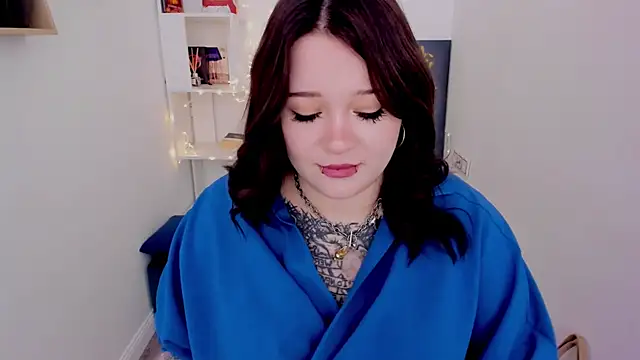 MoonLghte online show from March 2025 11:36:02 AM