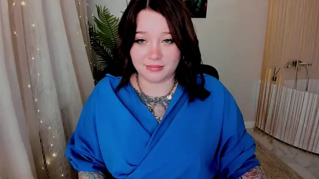 MoonLghte online show from March 2025 01:43:01 AM