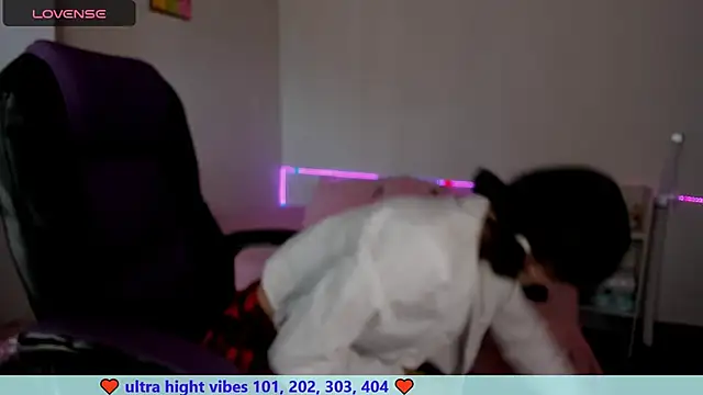 Snapshot of aiko_mori chatting on December 2024 08:15:01 PM aiko mori online show from December 2024 08:15:01 PM