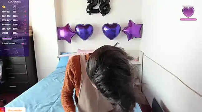 Snapshot of aiko_mori chatting on January 2025 04:19:01 PM aiko mori online show from January 2025 04:19:01 PM