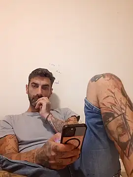 Italian69am online show from September 2025 03:58:02 PM