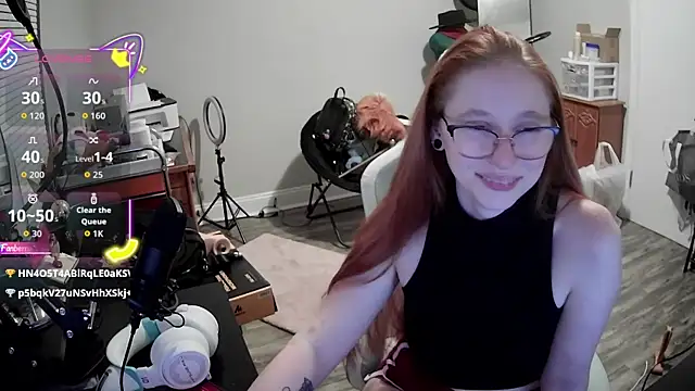LilyFoxxx online show from October 2025 03:26:01 AM