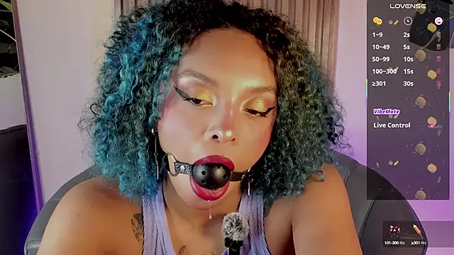 Snapshot of ened_nessa chatting on September 2025 01:03:01 PM ened nessa online show from September 2025 01:03:01 PM