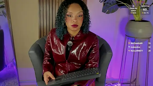 Snapshot of ened_nessa chatting on October 2025 12:58:01 PM ened nessa online show from October 2025 12:58:01 PM