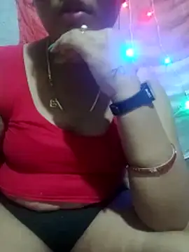 Snapshot of Super-Couple chatting on October 2025 03:25:01 PM Super-Couple online show from October 2025 03:25:01 PM