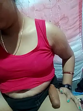 Snapshot of Super-Couple chatting on November 2025 12:16:01 PM Super-Couple online show from November 2025 12:16:01 PM