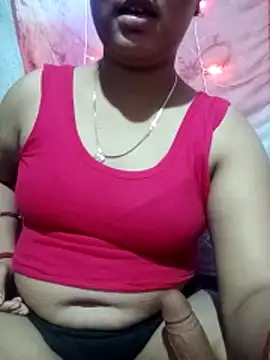 Snapshot of Super-Couple chatting on November 2025 08:46:02 AM Super-Couple online show from November 2025 08:46:02 AM