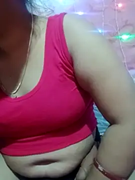 Snapshot of Super-Couple chatting on November 2025 09:58:01 PM Super-Couple online show from November 2025 09:58:01 PM