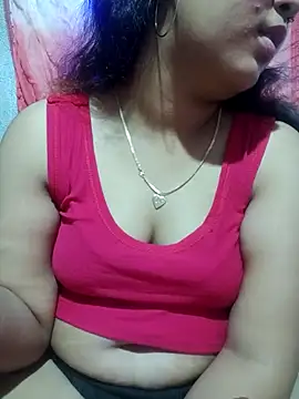 Snapshot of Super-Couple chatting on November 2025 12:45:02 PM Super-Couple online show from November 2025 12:45:02 PM