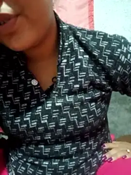 Snapshot of Super-Couple chatting on December 2025 08:45:02 AM Super-Couple online show from December 2025 08:45:02 AM