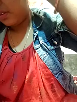 Snapshot of Super-Couple chatting on January 2026 04:42:02 PM Super-Couple online show from January 2026 04:42:02 PM