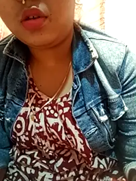 Snapshot of Super-Couple chatting on January 2026 05:37:01 PM Super-Couple online show from January 2026 05:37:01 PM