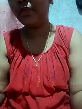 Snapshot of Super-Couple chatting on February 2026 04:35:02 PM Super-Couple online show from February 2026 04:35:02 PM