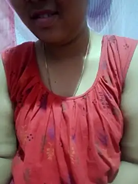 Snapshot of Super-Couple chatting on February 2026 04:41:02 AM Super-Couple online show from February 2026 04:41:02 AM