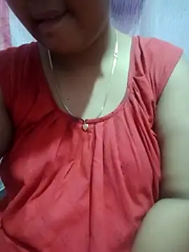 Snapshot of Super-Couple chatting on February 2026 08:02:01 AM Super-Couple online show from February 2026 08:02:01 AM