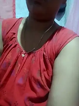 Snapshot of Super-Couple chatting on February 2026 09:39:01 AM Super-Couple online show from February 2026 09:39:01 AM