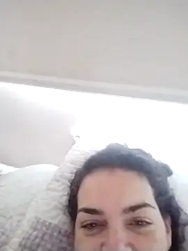 escritorasafada online show from September 2025 03:59:01 PM