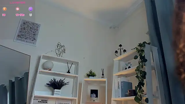 ZaraBluitt online show from February 2026 09:30:01 AM