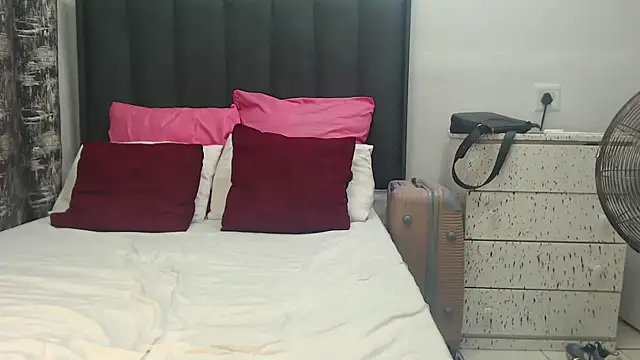 WATERMELLON79 online show from January 2026 06:51:02 AM