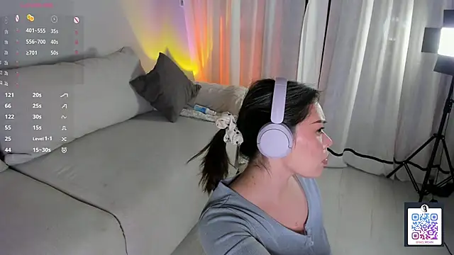 Mellovely online show from October 2025 02:40:01 PM