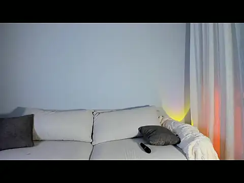 Mellovely online show from November 2025 12:07:02 PM