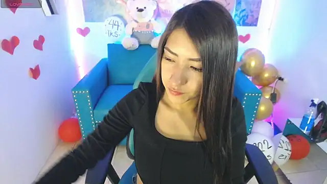 Snapshot of Sofi_hot_4m chatting on February 2025 12:34:02 PM Sofi hot 4m online show from February 2025 12:34:02 PM
