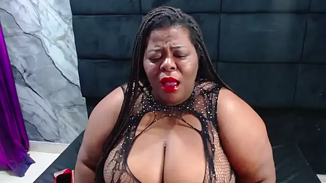 Snapshot of rocio_bbw_ chatting on January 2025 01:12:01 PM rocio bbw online show from January 2025 01:12:01 PM