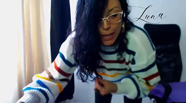 Lunavega1 online show from March 2025 07:26:02 PM