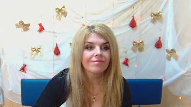 Snapshot of Julya_Barbi chatting on December 2024 12:24:01 PM Julya Barbi online show from December 2024 12:24:01 PM