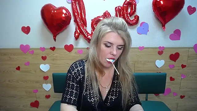 Snapshot of Julya_Barbi chatting on February 2025 06:09:02 PM Julya Barbi online show from February 2025 06:09:02 PM