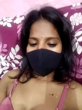 Shivani Tivari online show from December 2024 05:58:02 PM