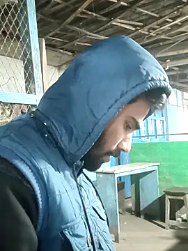 Snapshot of Skinny_Bigass_23 chatting on February 2025 01:03:02 PM Skinny Bigass 23 online show from February 2025 01:03:02 PM