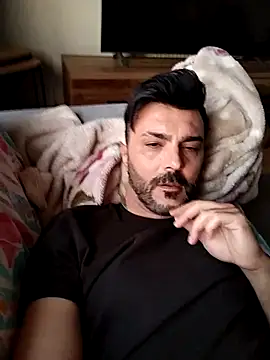 Snapshot of hot_man_eray chatting on April 2026 04:53:02 PM hot man eray online show from April 2026 04:53:02 PM