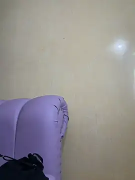 Aaliyah Salma online show from July 2026 08:33:02 PM