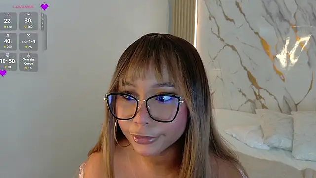 Snapshot of RachellEbony chatting on May 2026 02:01:01 PM RachellEbony online show from May 2026 02:01:01 PM