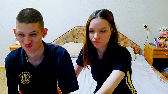 Ivy Lester online show from March 2025 06:07:01 PM