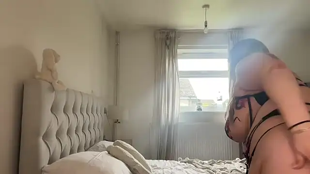 blairbella online show from February 2025 02:25:01 PM