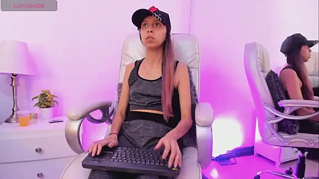 Goddess  Lilith online show from February 2026 10:24:01 PM