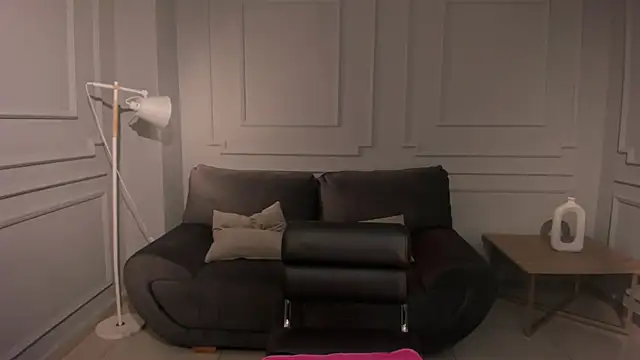 AlinaKravitz online show from February 2025 11:54:01 AM